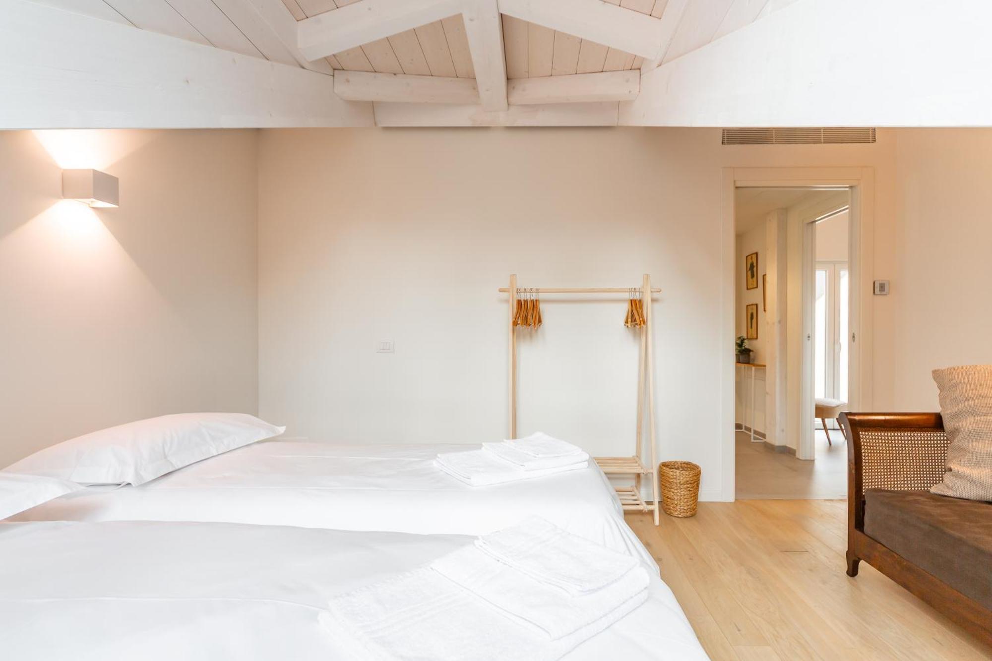 Ferienwohnung La Mansarda Di Sarpi Mailand Exterior foto